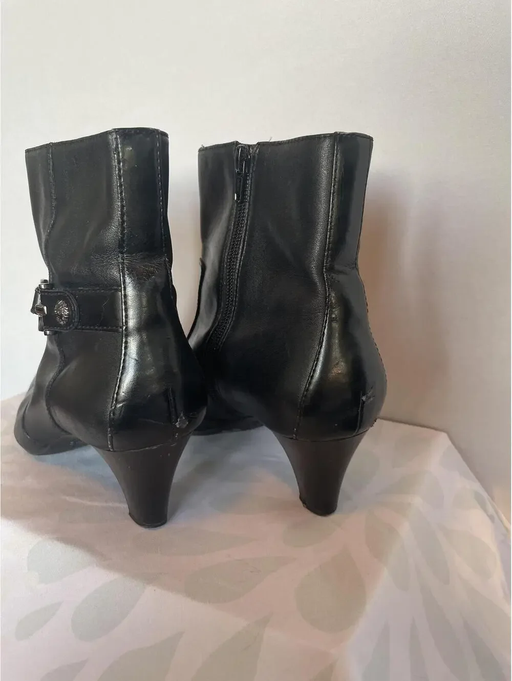 Anne Klein Black Leather iFlex Greta Ankle Boots Size 7.5 Stiletto Booties